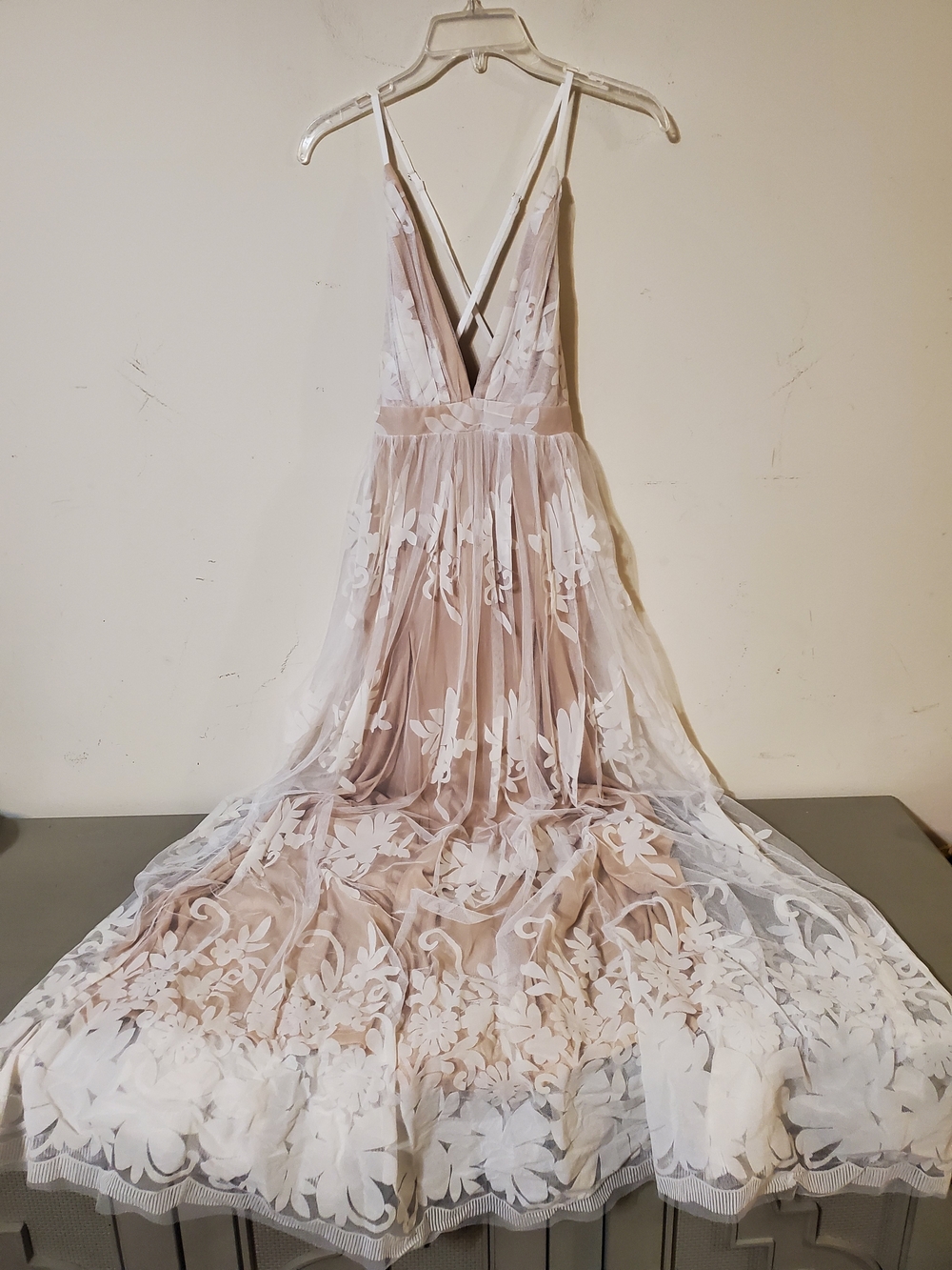 Elegant V-Neck White Lace Overlay Maxi Dress Nude